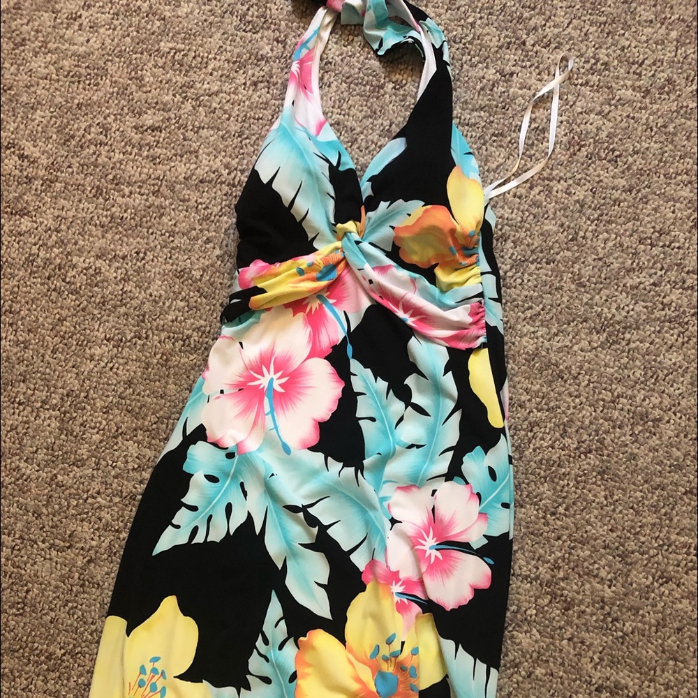 Cache halter dress! Size 10- perfect for summer!